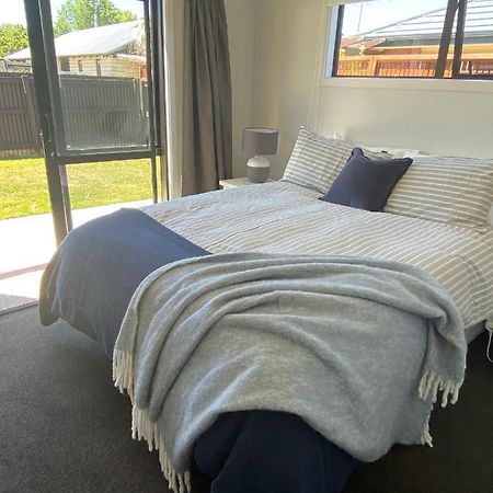 Central Retreat And Self Contained With Free Wifi Cromwell Esterno foto