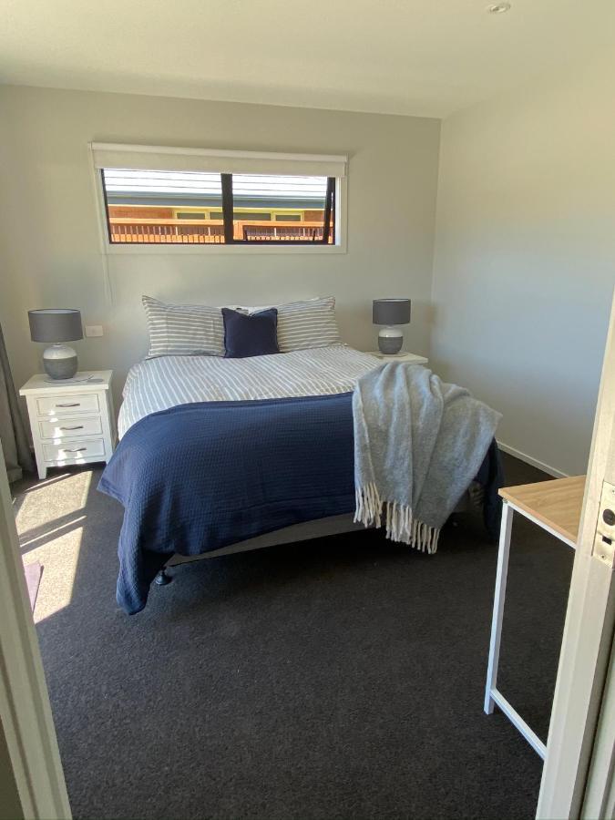 Central Retreat And Self Contained With Free Wifi Cromwell Esterno foto